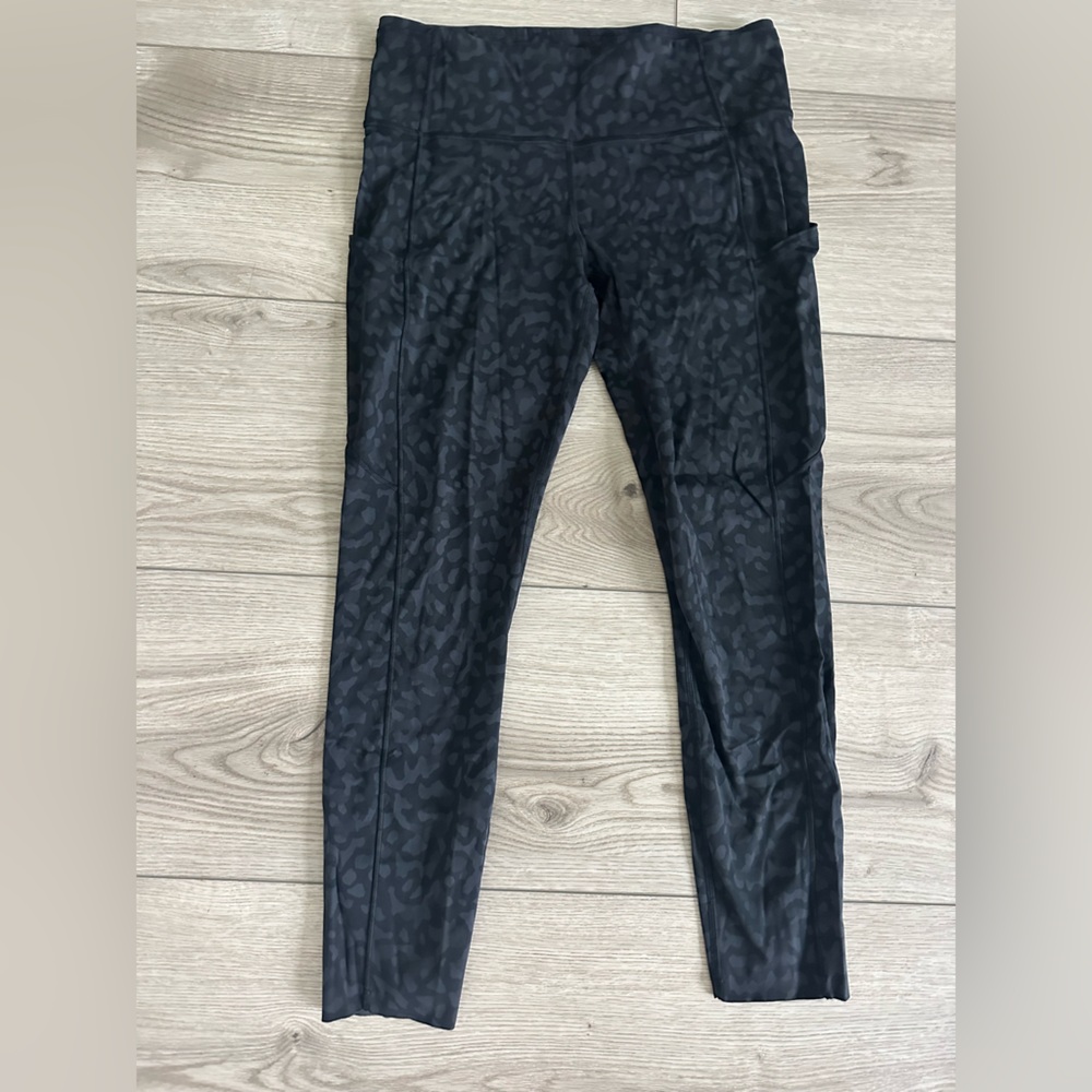 Black/Leopard Lululemon Leggings